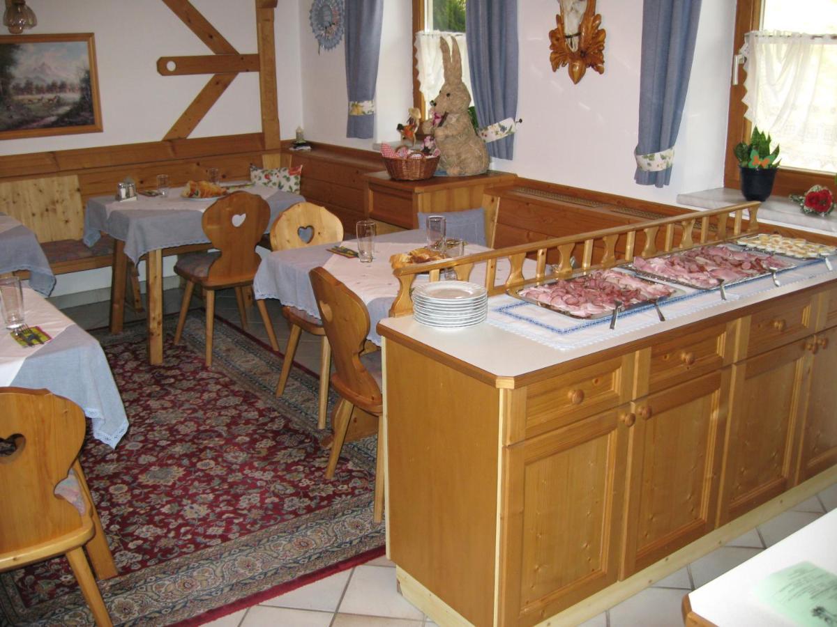 Gerstbreinhof Panzió Bad Sankt Leonhard im Lavanttal Kültér fotó