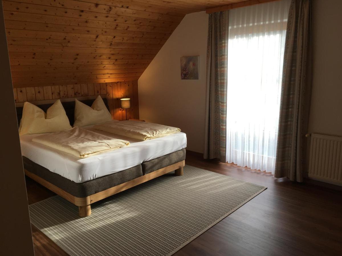 Gerstbreinhof Panzió Bad Sankt Leonhard im Lavanttal Kültér fotó